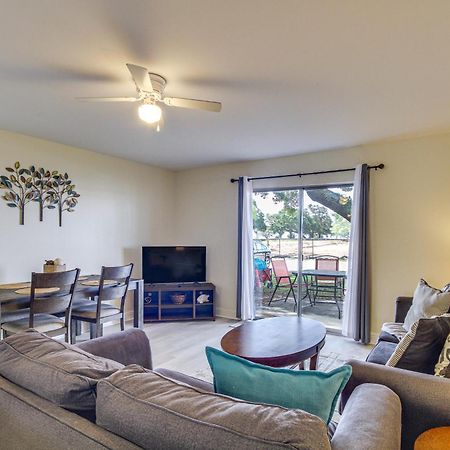 Airy Biloxi Condo With Patio Walk To Beach! Exterior foto