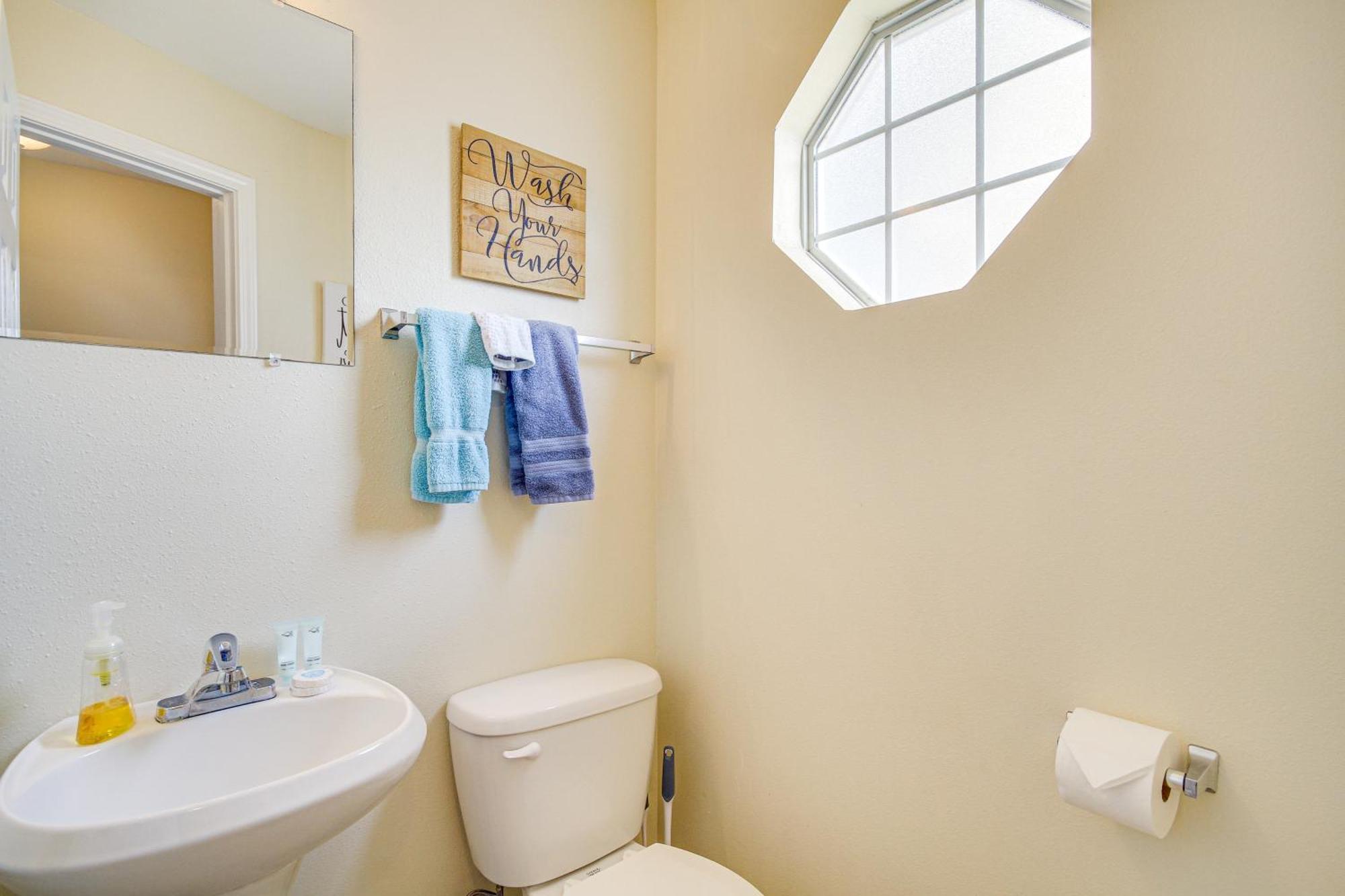 Airy Biloxi Condo With Patio Walk To Beach! Exterior foto